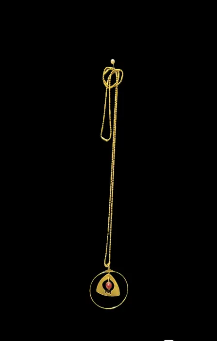 Bijoux 18