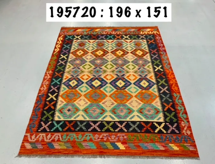 Tapis Kilim 10