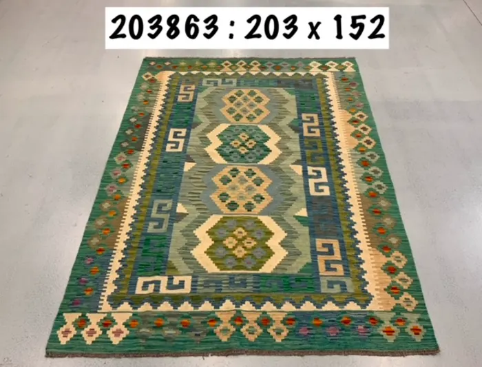 Tapis Kilim 15