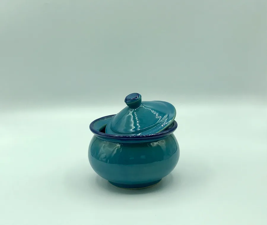 Vaisselle en céramique émaillée